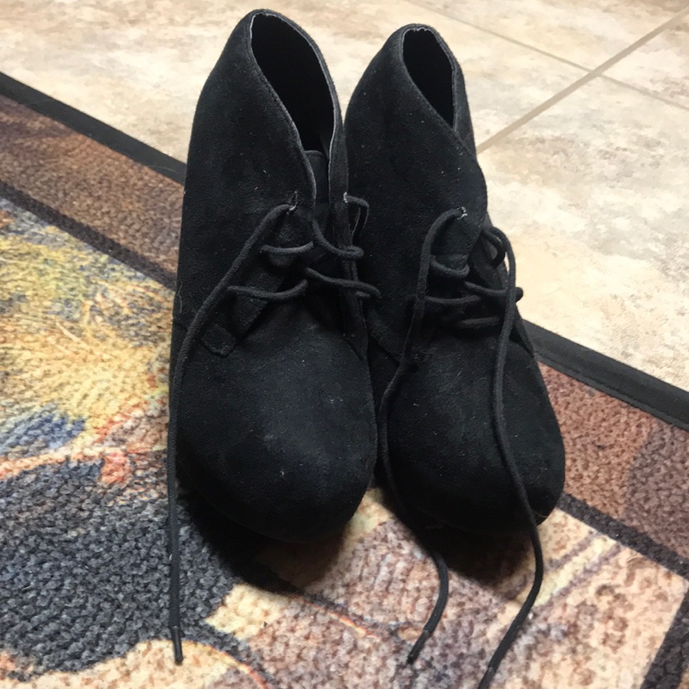 Wedges - Picture 2 of 3